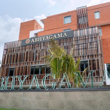 דיגה Abhyagama Hotel מראה חיצוני תמונה