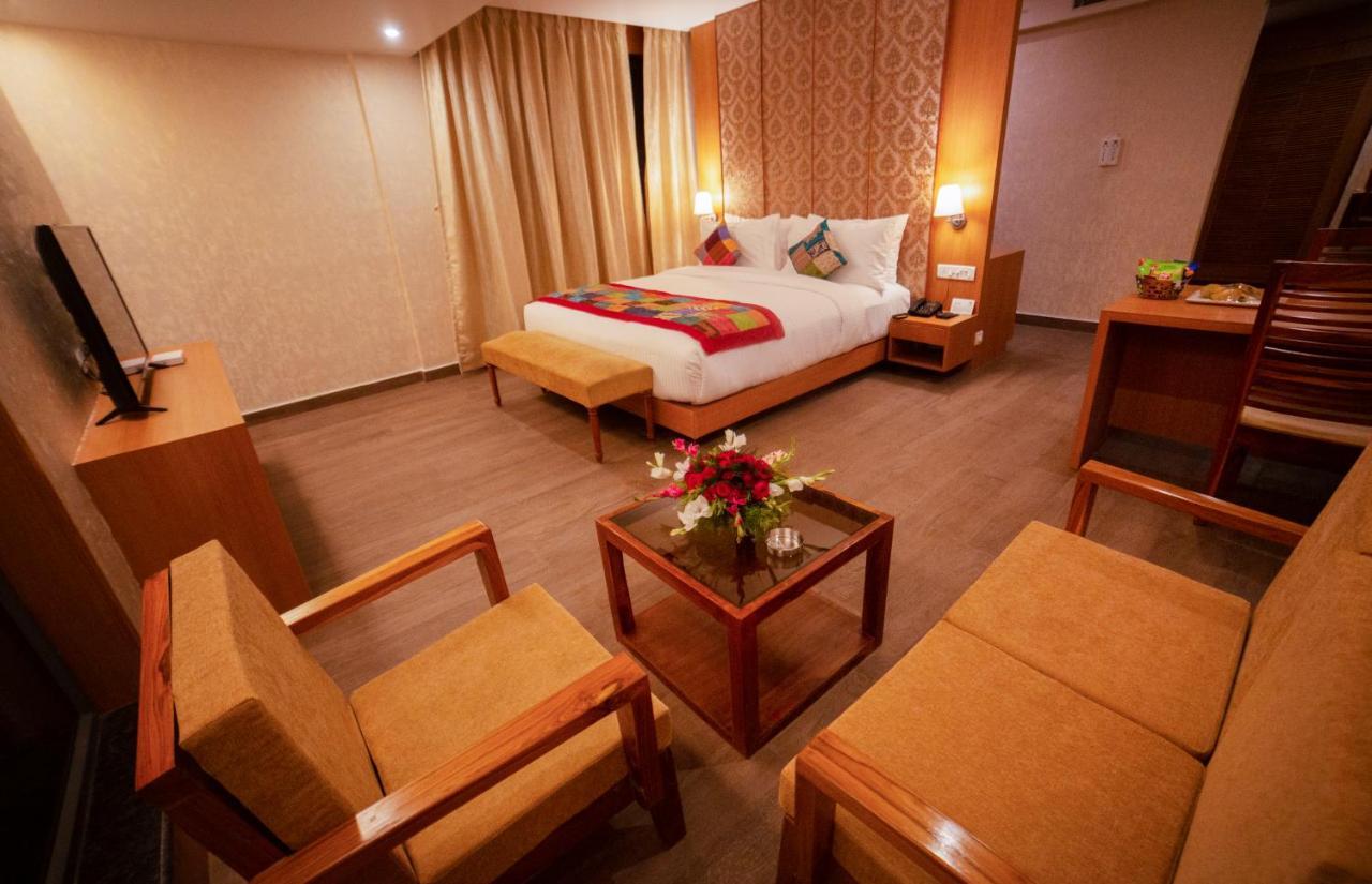 דיגה Abhyagama Hotel מראה חיצוני תמונה