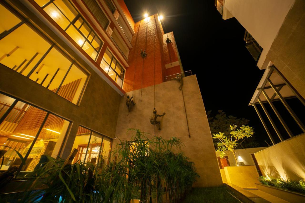 דיגה Abhyagama Hotel מראה חיצוני תמונה