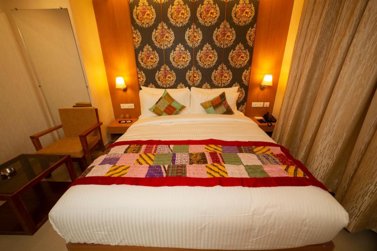 דיגה Abhyagama Hotel מראה חיצוני תמונה
