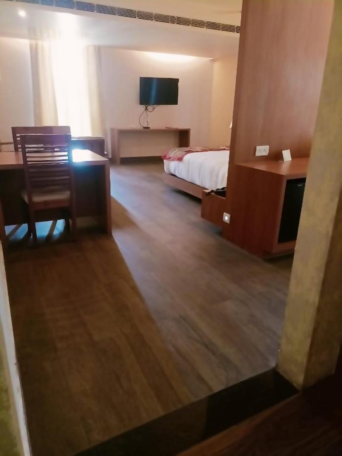 דיגה Abhyagama Hotel מראה חיצוני תמונה