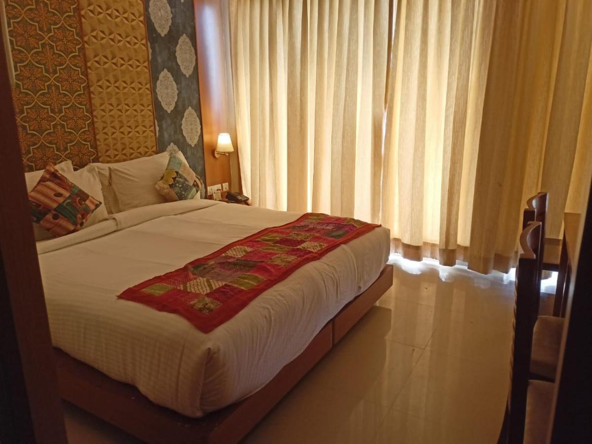 דיגה Abhyagama Hotel מראה חיצוני תמונה