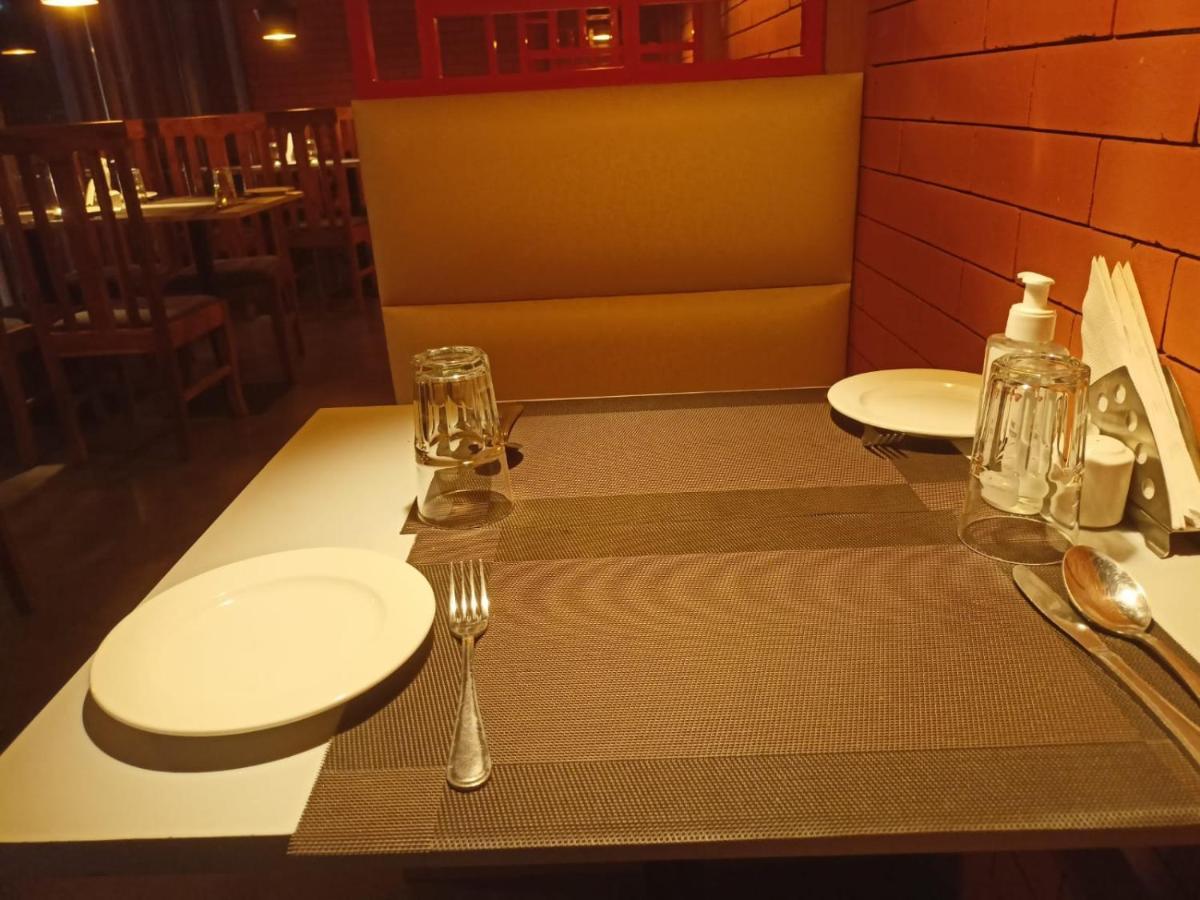דיגה Abhyagama Hotel מראה חיצוני תמונה