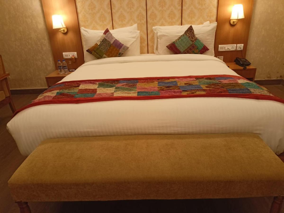 דיגה Abhyagama Hotel מראה חיצוני תמונה